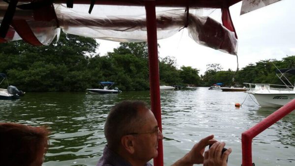 'alt="florenciostour-pantanal-carioca-boat-ride