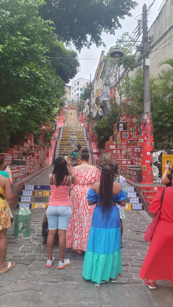 Florencios guests visiting Selarón Steps during the Little Africa tour in Rio